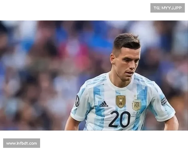 洛塞尔索是什么类型的球员 他在场上的独特特点与技术优势解析